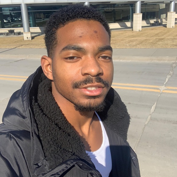 Meet your Posher, David - Picture 1 of 1